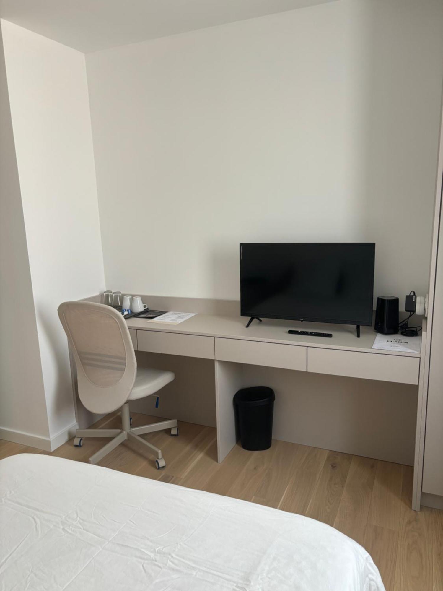 Chambre Privee Climatisee Avec Salle De Bains Partagee-Le Sapin Genay  Esterno foto